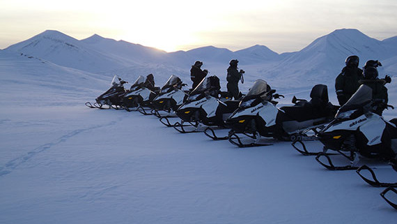 Isole Svalbard: nel Grande Nord a caccia dell’aurora boreale